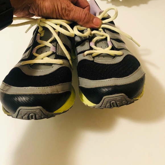 Reebok great conditions sneaker neon green gray - Picture 6 of 8